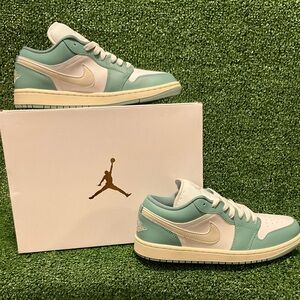 Nike Air Jordan 1 Low White Cannon sneakers for women in teal and white